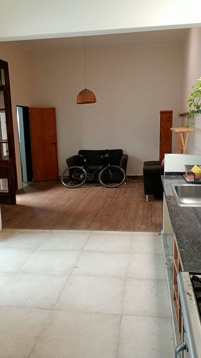 # MIRA ESTO # DEPOSITO # OFICINA # LOCAL # VIVIENDA # 440M2C LOTE 8,66 X 43,00 m - 17