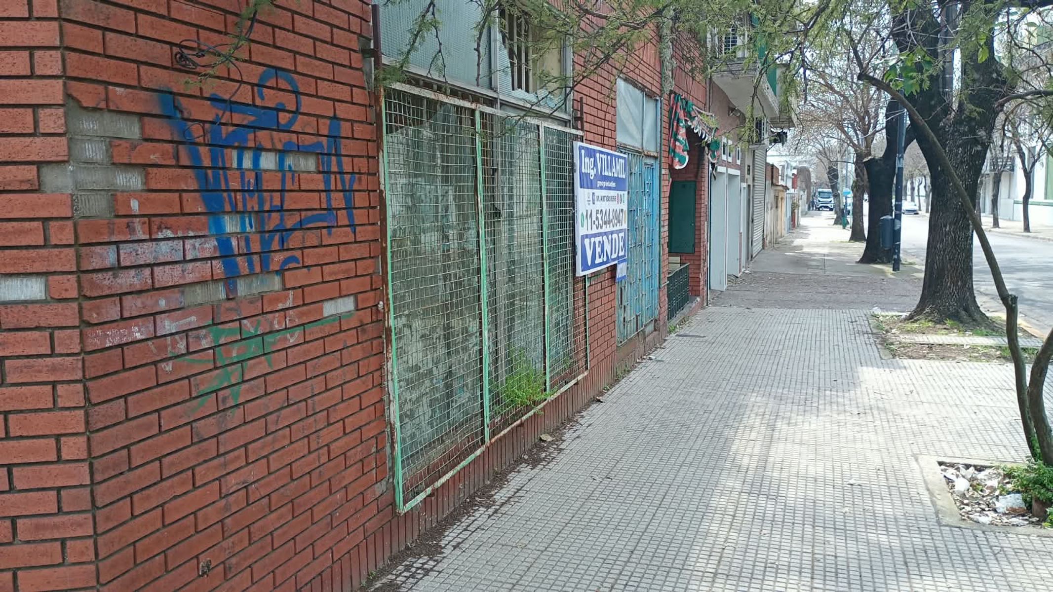 # MIRA ESTO # IMPORTANTE ESQUINA # LOCALES # 7 UNIDADES FUNCIONALES # OPORTUNIDAD FLIPPING O RENTA - 5