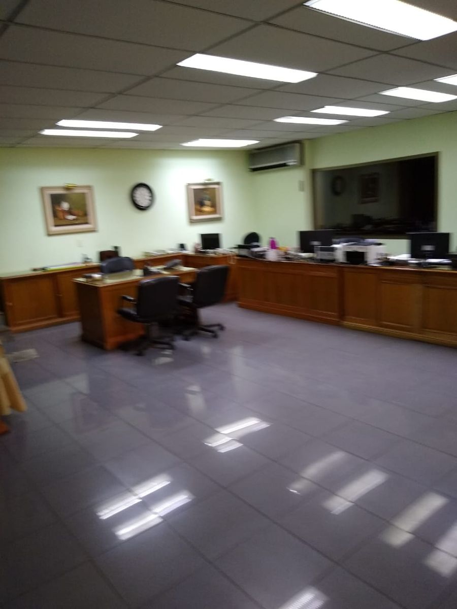 # MIRA ESTO # DEPOSITO # 3700 m2 # ING/CAMION # EXCELENTE UBICACION - 8