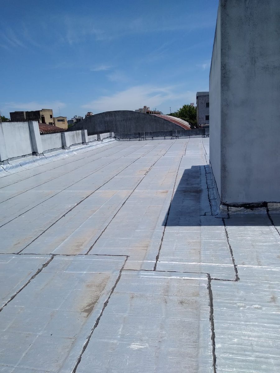 # MIRA ESTO # DEPOSITO # 3700 m2 # ING/CAMION # EXCELENTE UBICACION - 10