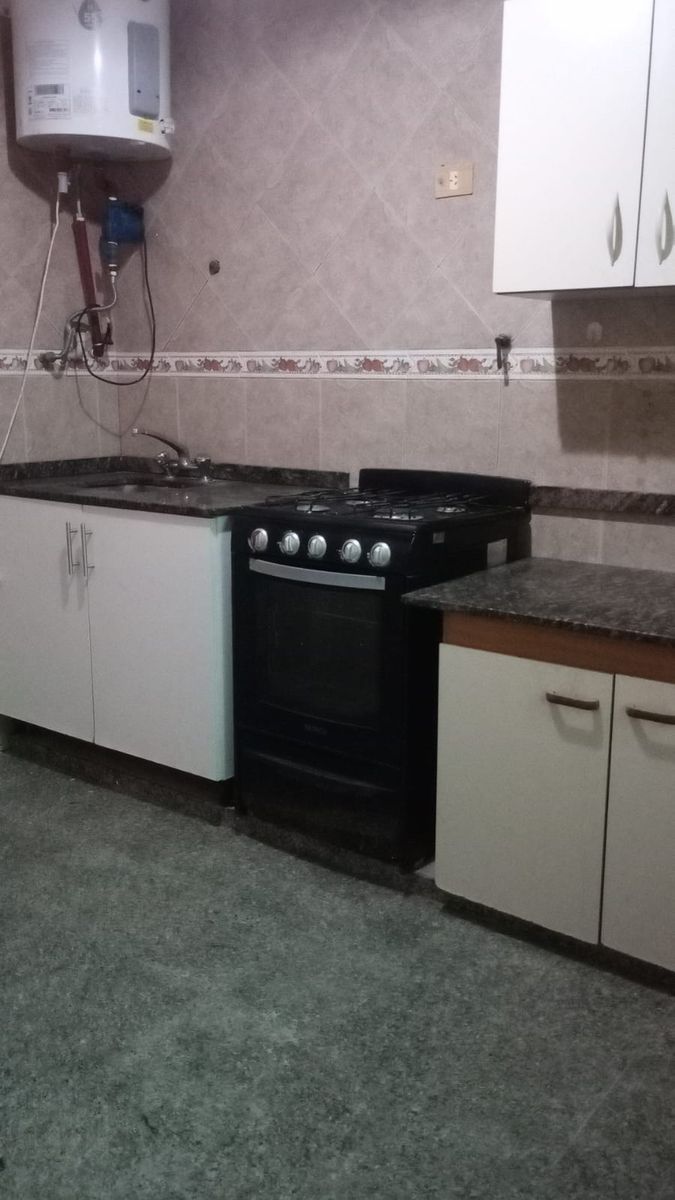 # MIRA ESTO # CASA # 5 HABITACIONES # 3 PATIOS # 1 TZA # OPORTUNIDAD - 13