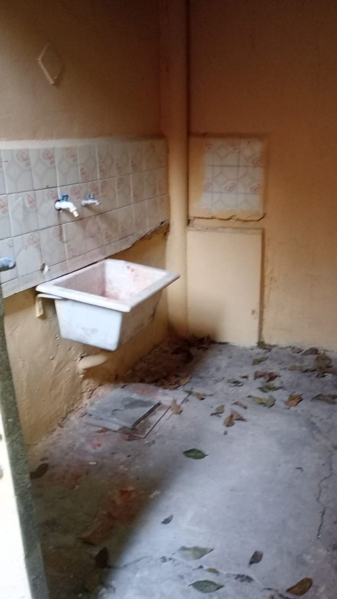 # MIRA ESTO # CASA # 5 HABITACIONES # 3 PATIOS # 1 TZA # OPORTUNIDAD - 14