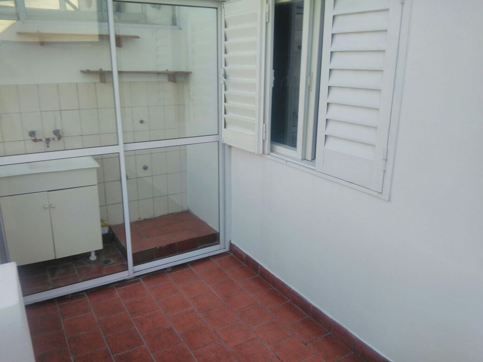 # MIRA ESTO # 3 AMB # PATIO # DISPONIBLE YA - 12