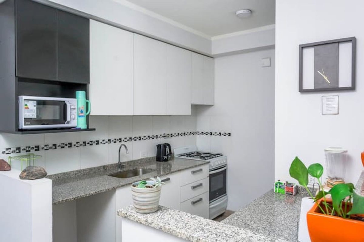 VENTA DPTO 1 DORM C/PILETA Y SUM MITRE Y AMEGHINO — foto 2