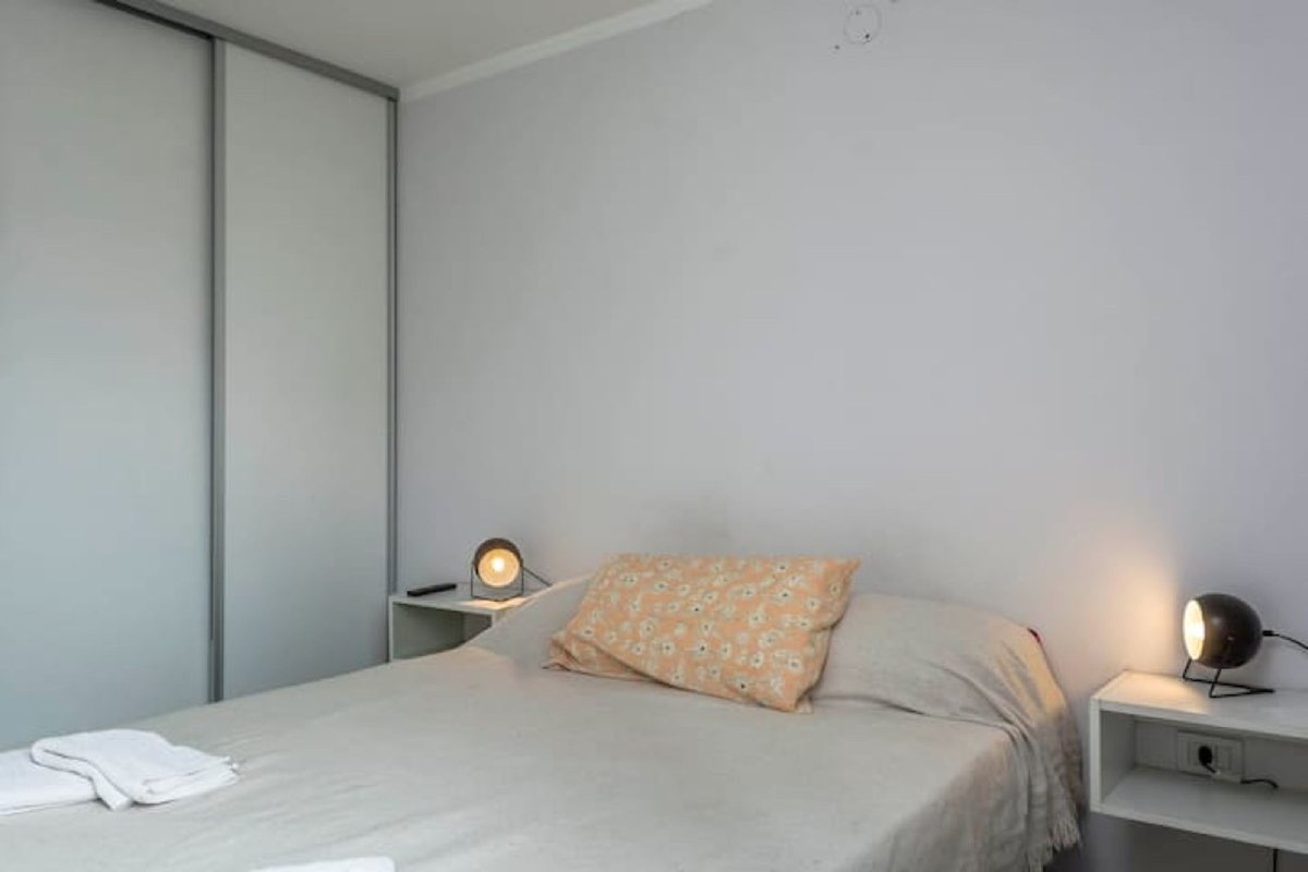 VENTA DPTO 1 DORM C/PILETA Y SUM MITRE Y AMEGHINO - 26