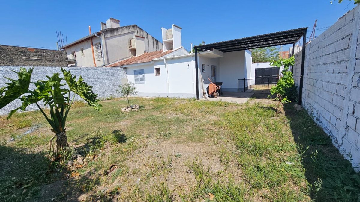 VENTA CASA 2 DORMITORIOS Bº EL HUAICO ZONA NORTE — foto 3
