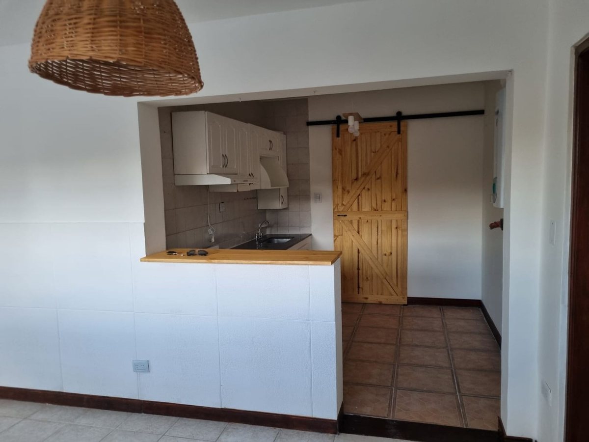 VENTA CASA 3 DORMITORIOS SAN CARLOS ZONA SUR - 2
