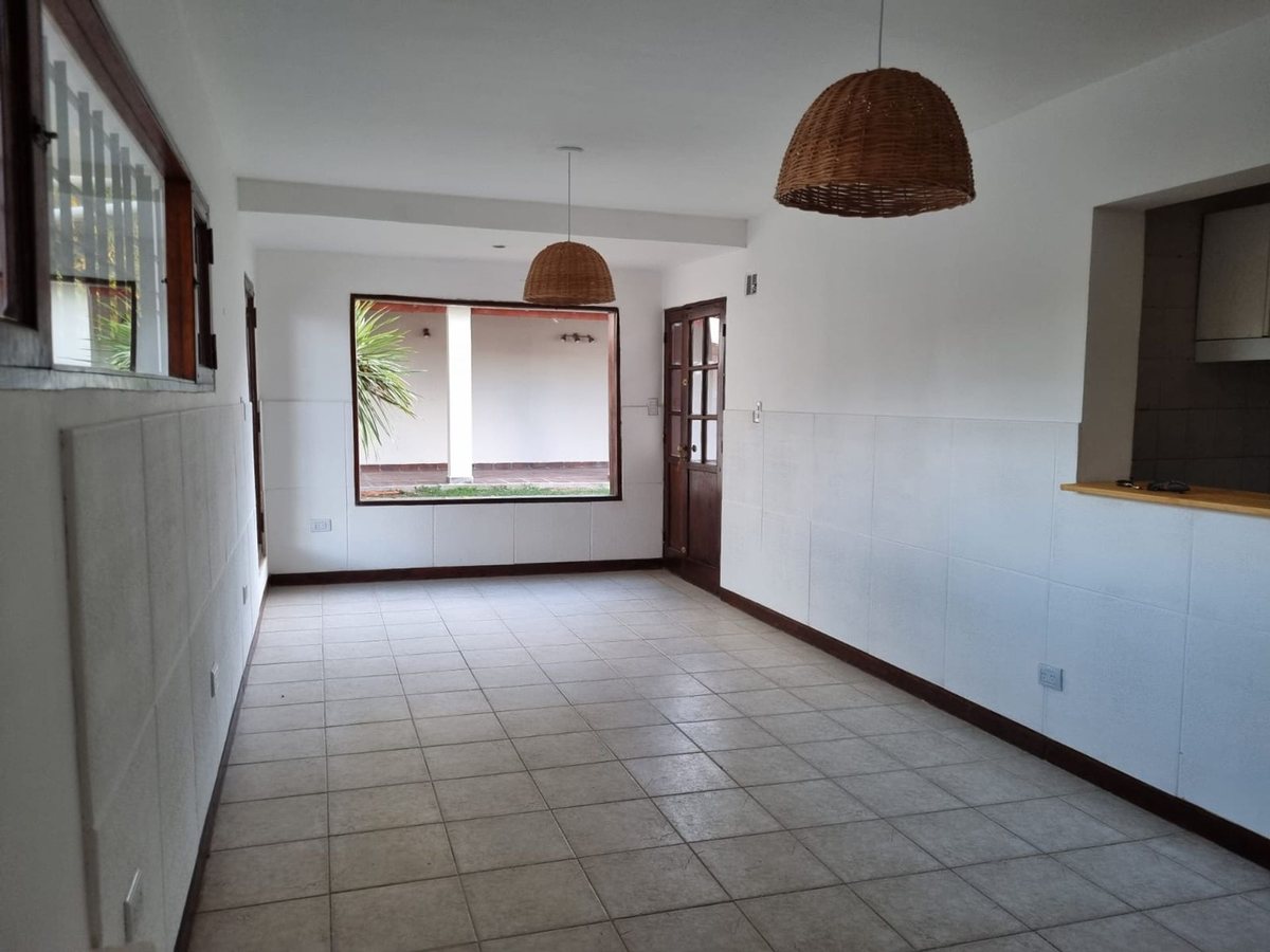 VENTA CASA 3 DORMITORIOS SAN CARLOS ZONA SUR - 3