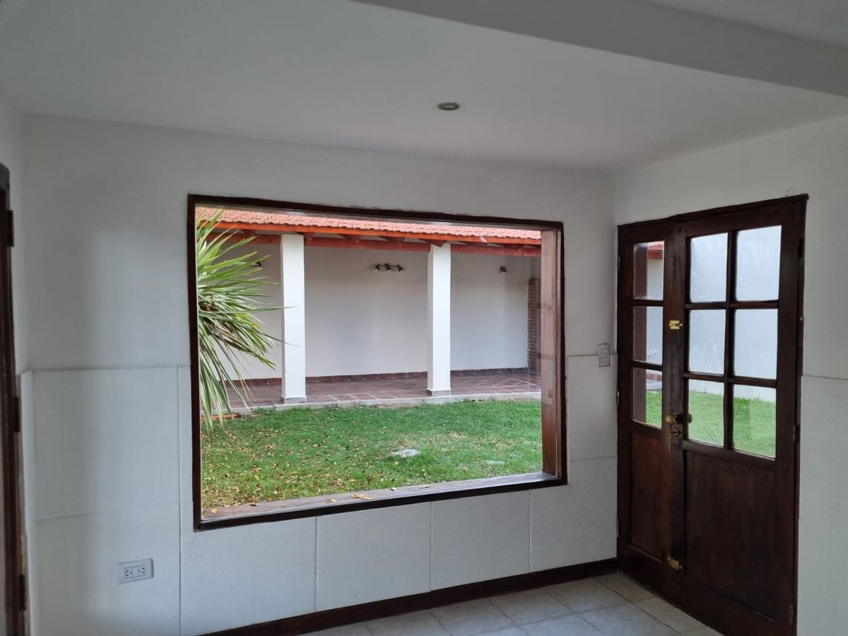VENTA CASA 3 DORMITORIOS SAN CARLOS ZONA SUR - 4