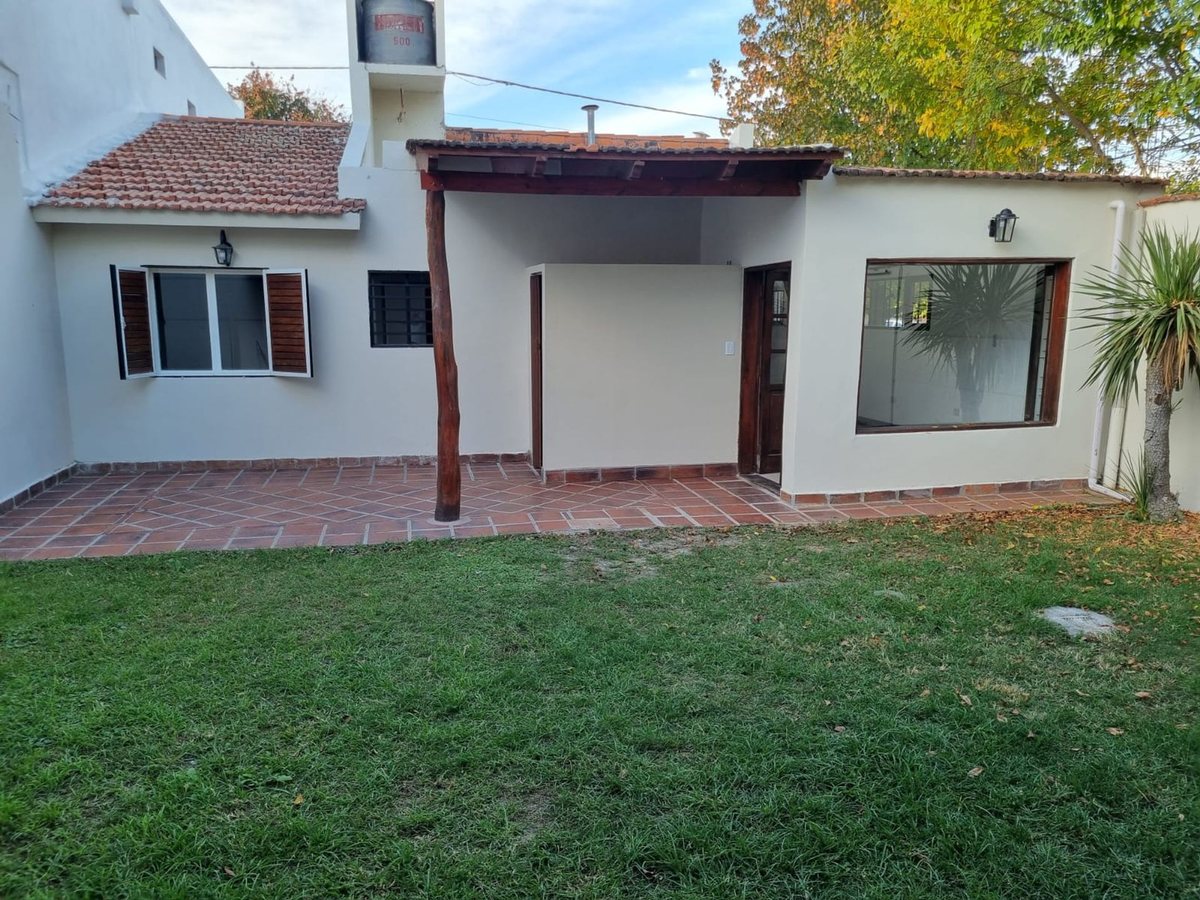 VENTA CASA 3 DORMITORIOS SAN CARLOS ZONA SUR - 7