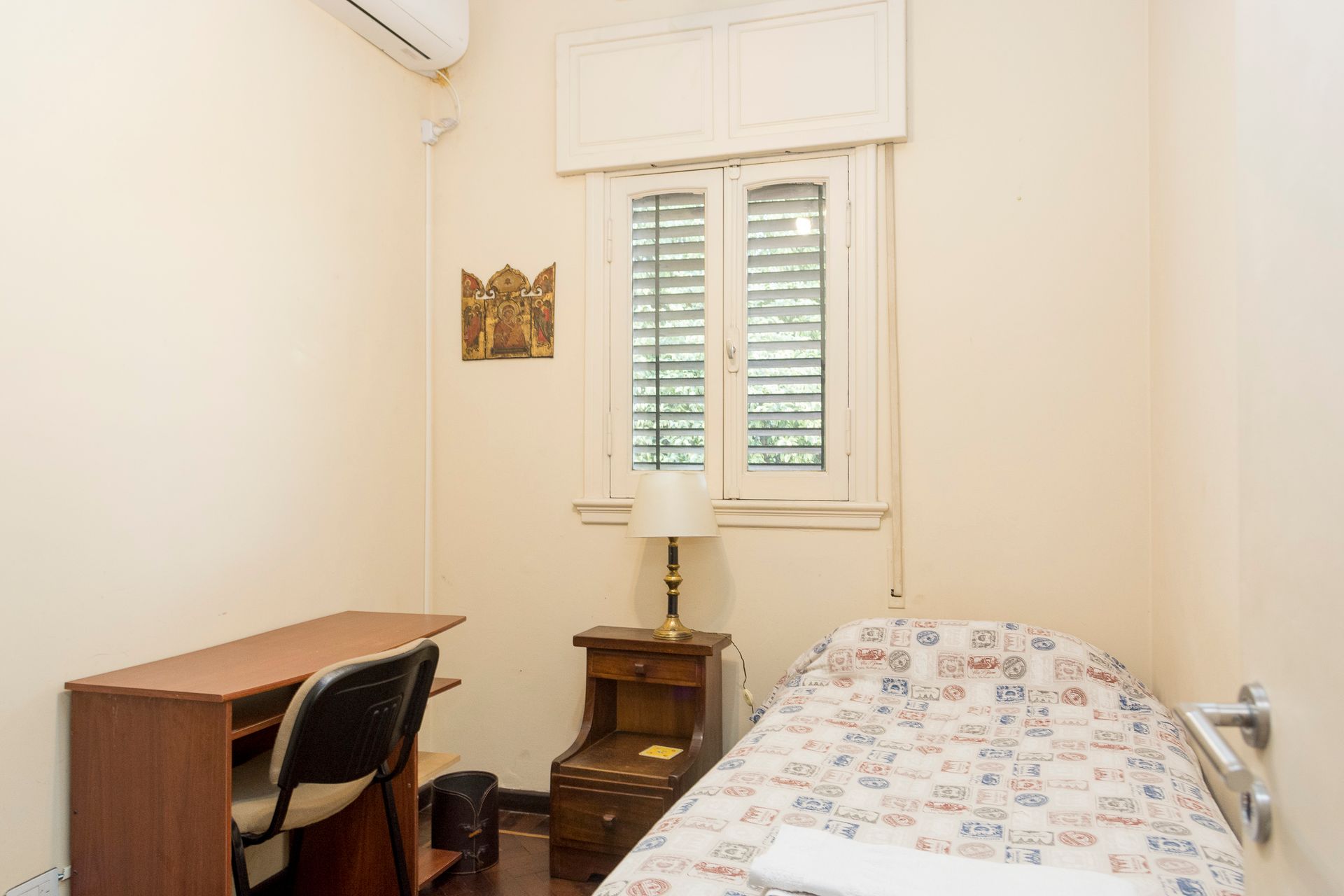 CASA 8 DORMITORIOS VENTA ZONA CENTRO APTO OFICINAS - 25