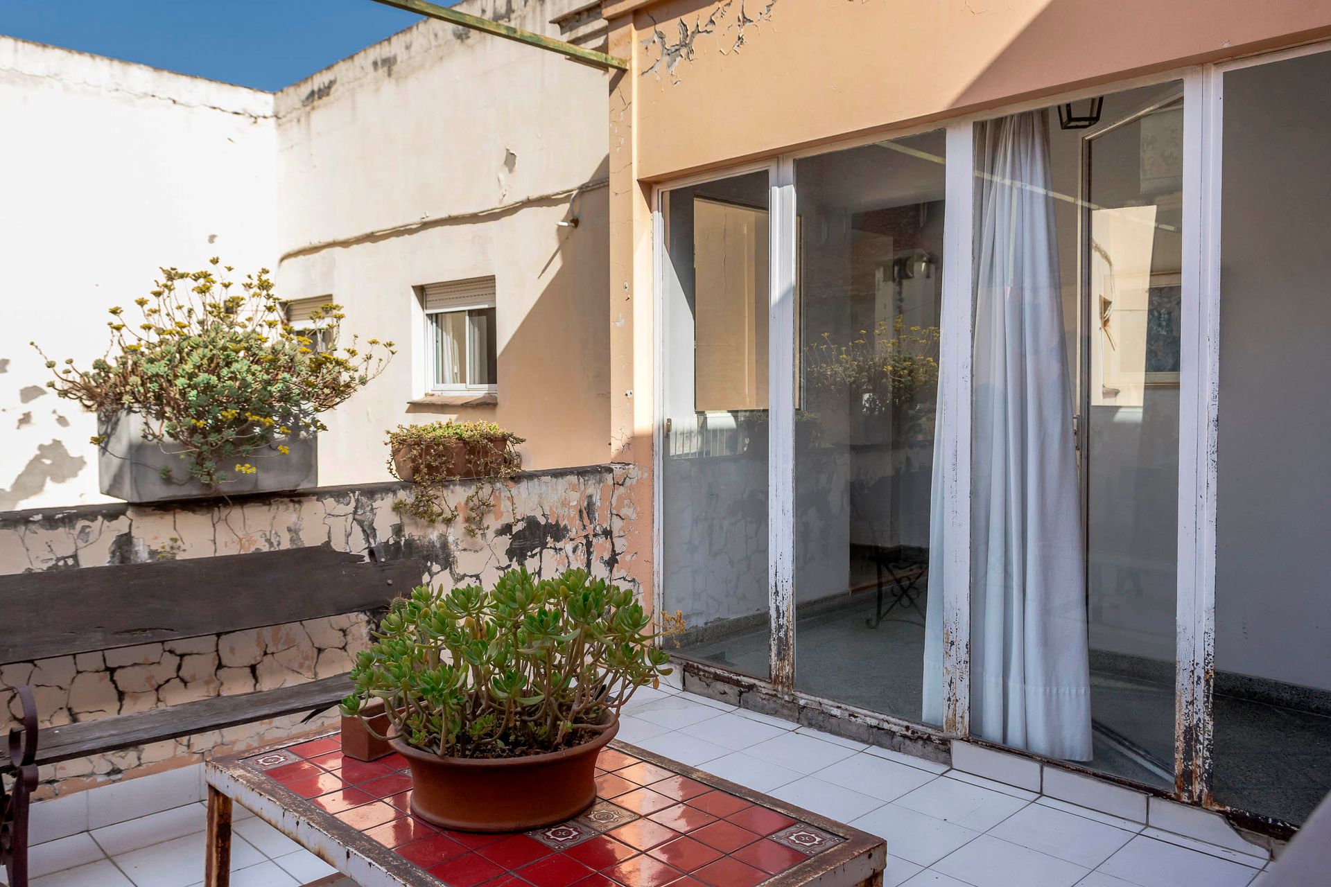 CASA 8 DORMITORIOS VENTA ZONA CENTRO APTO OFICINAS - 30