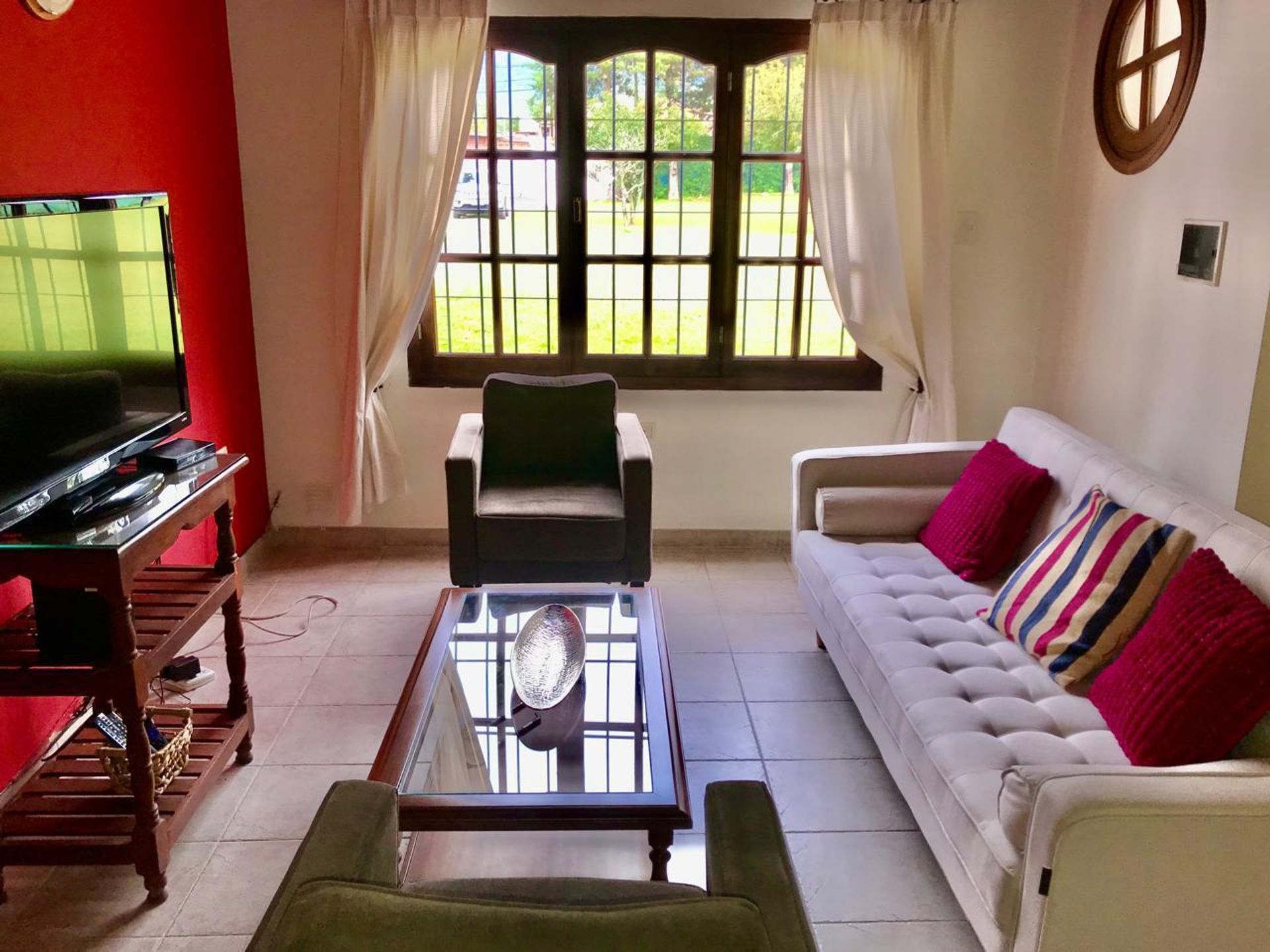 VENTA CASA C/PILETA SAN LORENZO RECIBE PROPIEDAD - 4