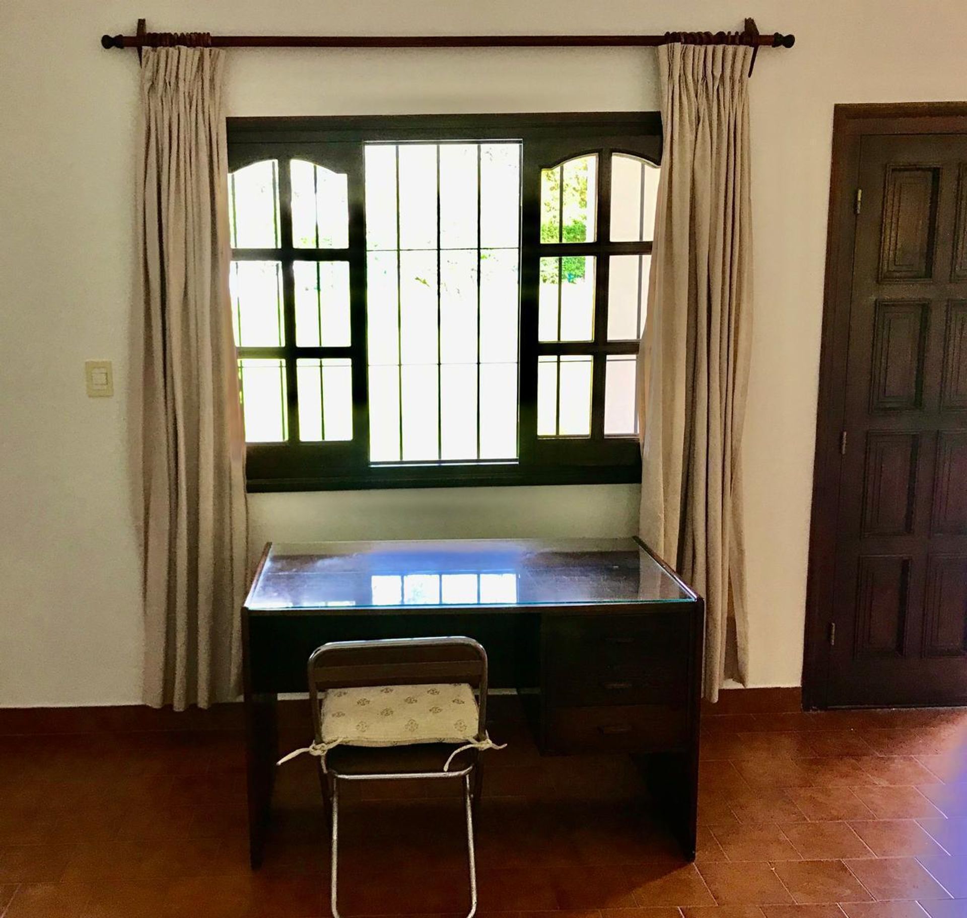 VENTA CASA C/PILETA SAN LORENZO RECIBE PROPIEDAD - 11