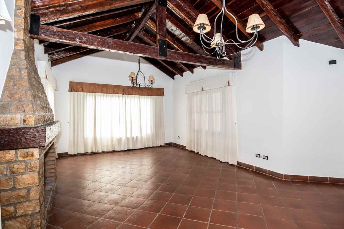 VENTA CASA C/PILETA LA ALMUDENA APTA CREDITO - 4