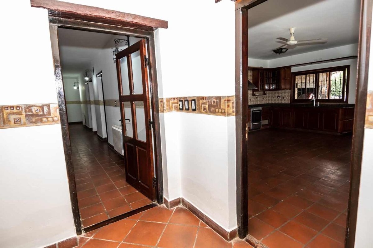 VENTA CASA C/PILETA LA ALMUDENA APTA CREDITO - 7