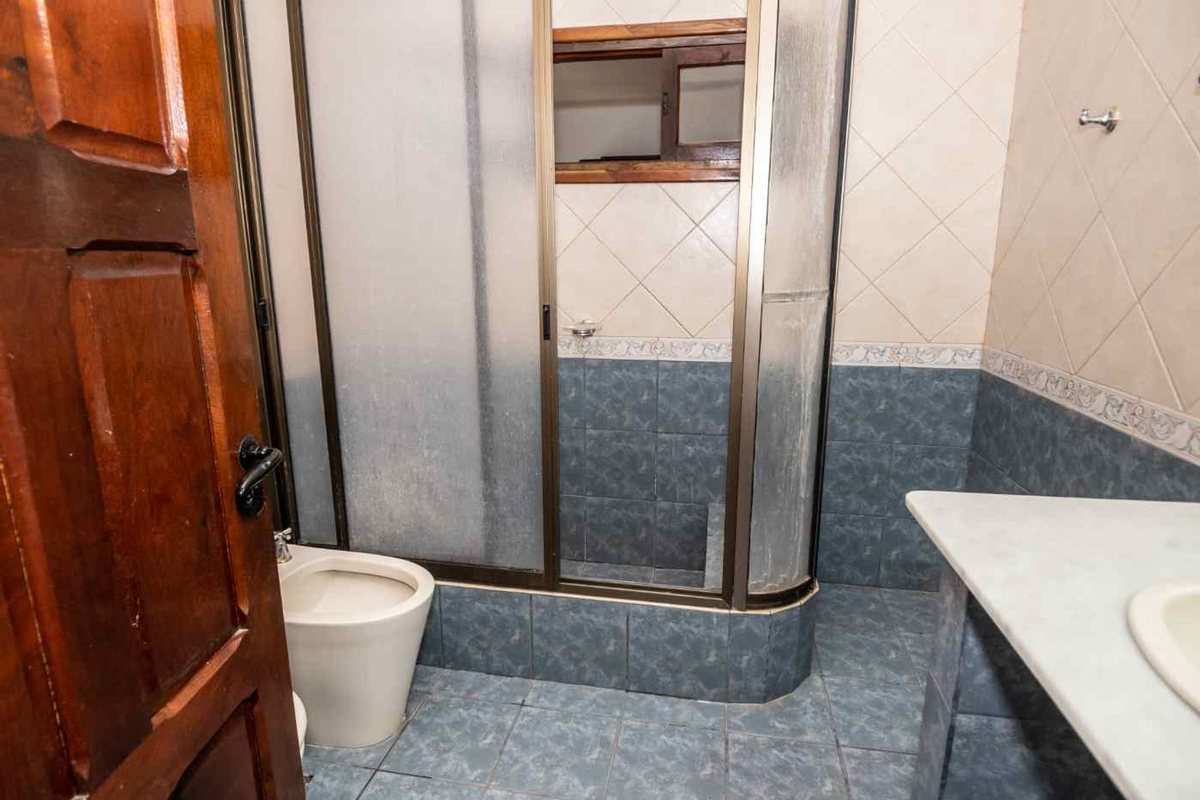 VENTA CASA C/PILETA LA ALMUDENA APTA CREDITO - 27