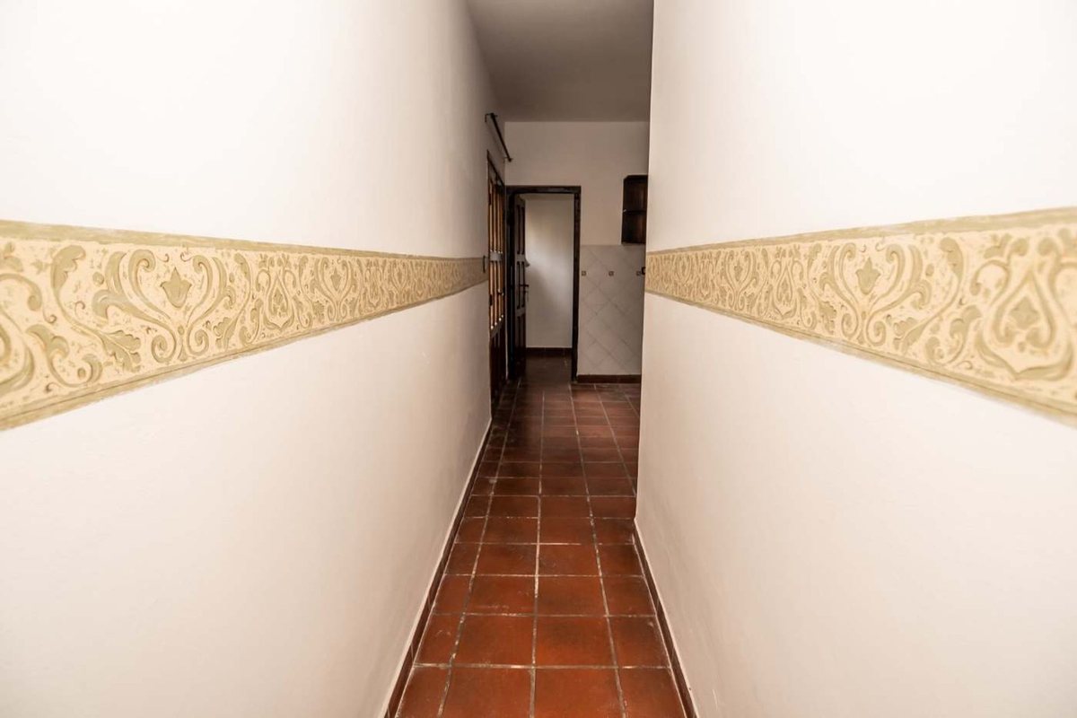 VENTA CASA C/PILETA LA ALMUDENA APTA CREDITO - 28