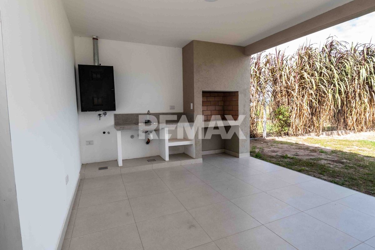 VENTA CASA EKO DISTRITO CIRCUNVALACION OESTE - 17