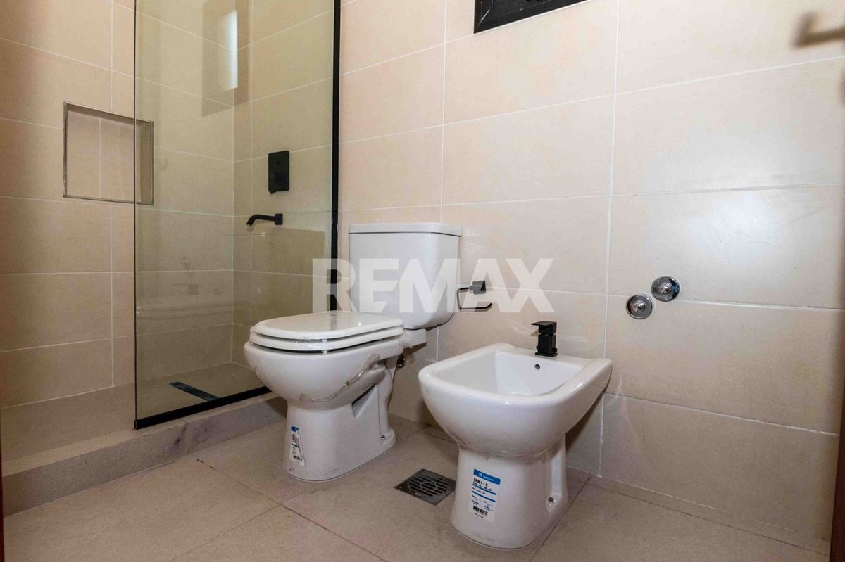 VENTA CASA EKO DISTRITO CIRCUNVALACION OESTE - 24