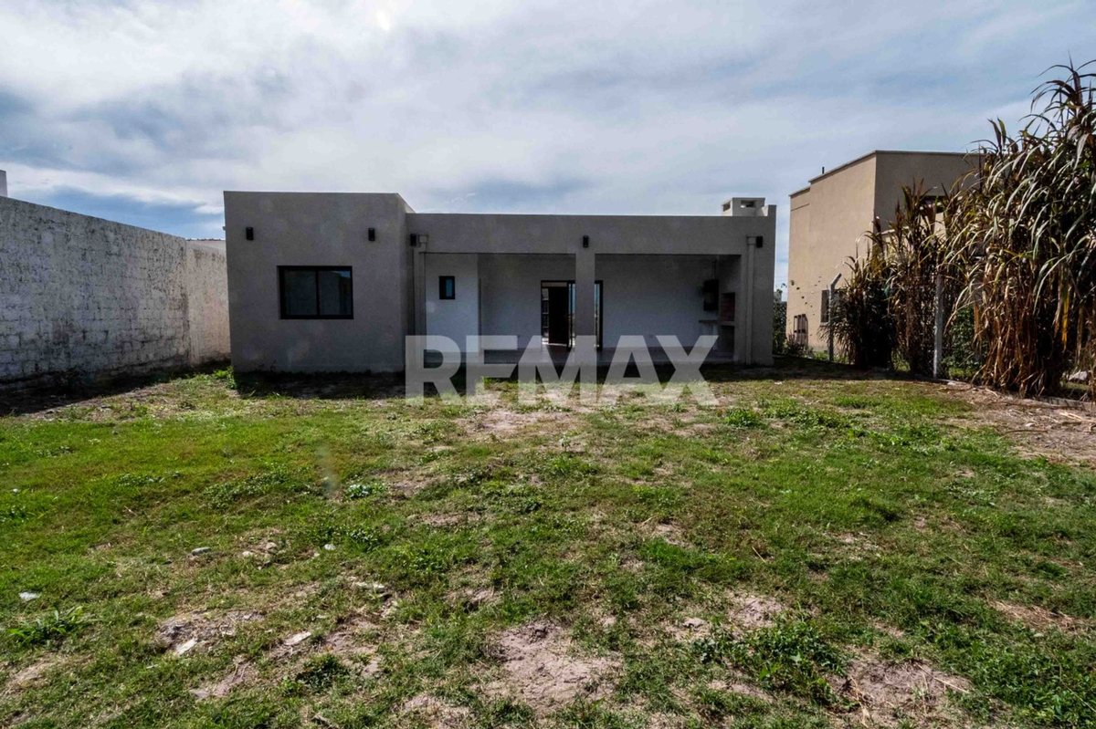 VENTA CASA EKO DISTRITO CIRCUNVALACION OESTE - 27