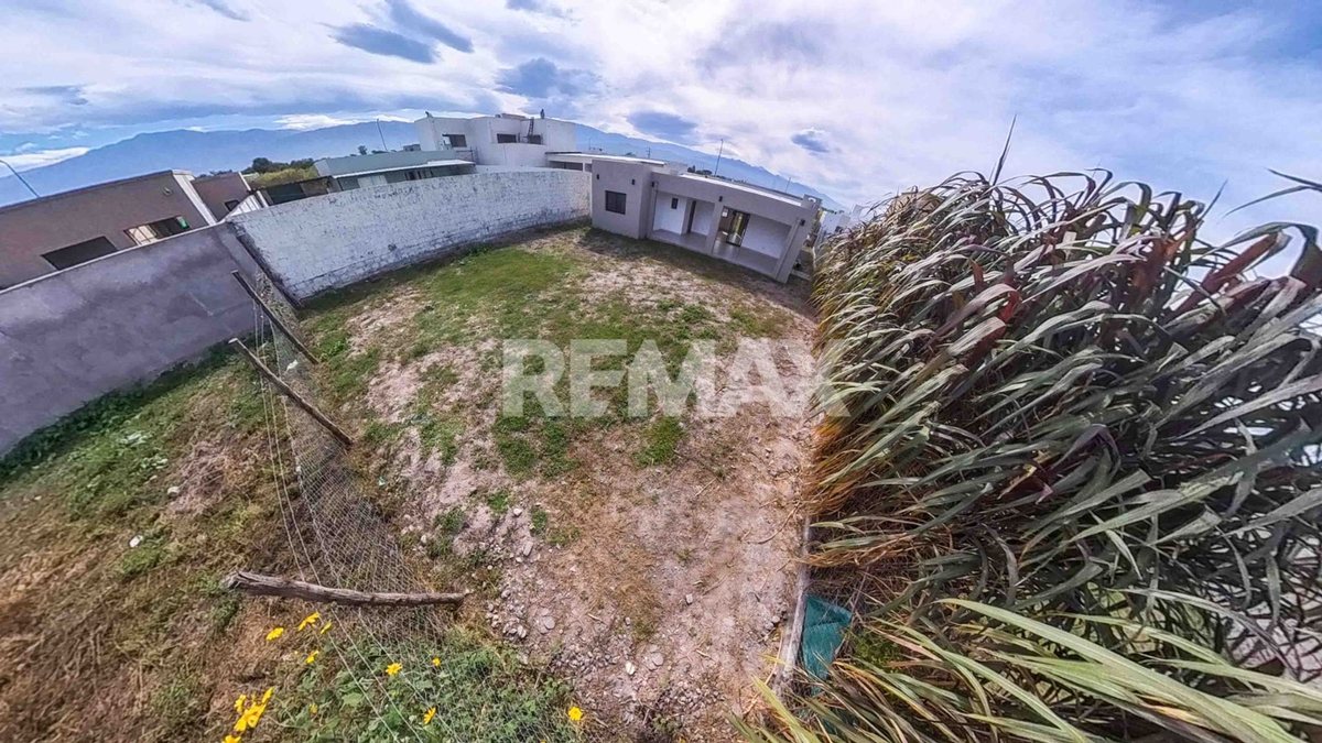 VENTA CASA EKO DISTRITO CIRCUNVALACION OESTE - 28