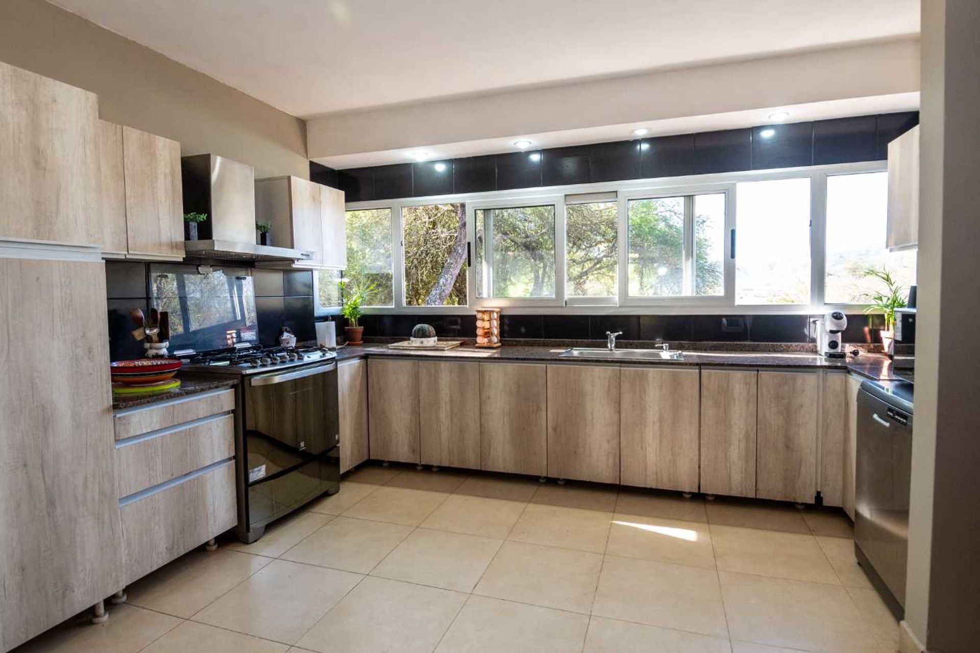 CASA EN VENTA LA LUCINDA NORTE 3 DORMITORIOS — foto 10