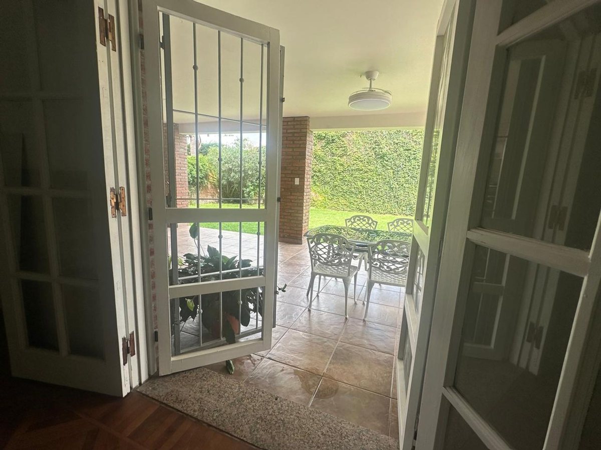 CASA CON PILETA EN VENTA EN GRAND BOURG MAS DEPTO — foto 12