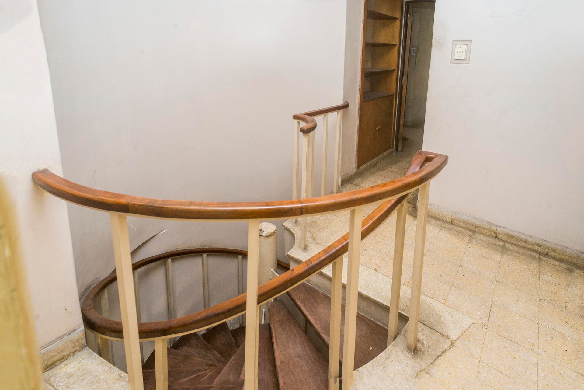 CASA 5 DORMITORIOS VENTA MACROCENTRO EN ESQUINA — foto 10