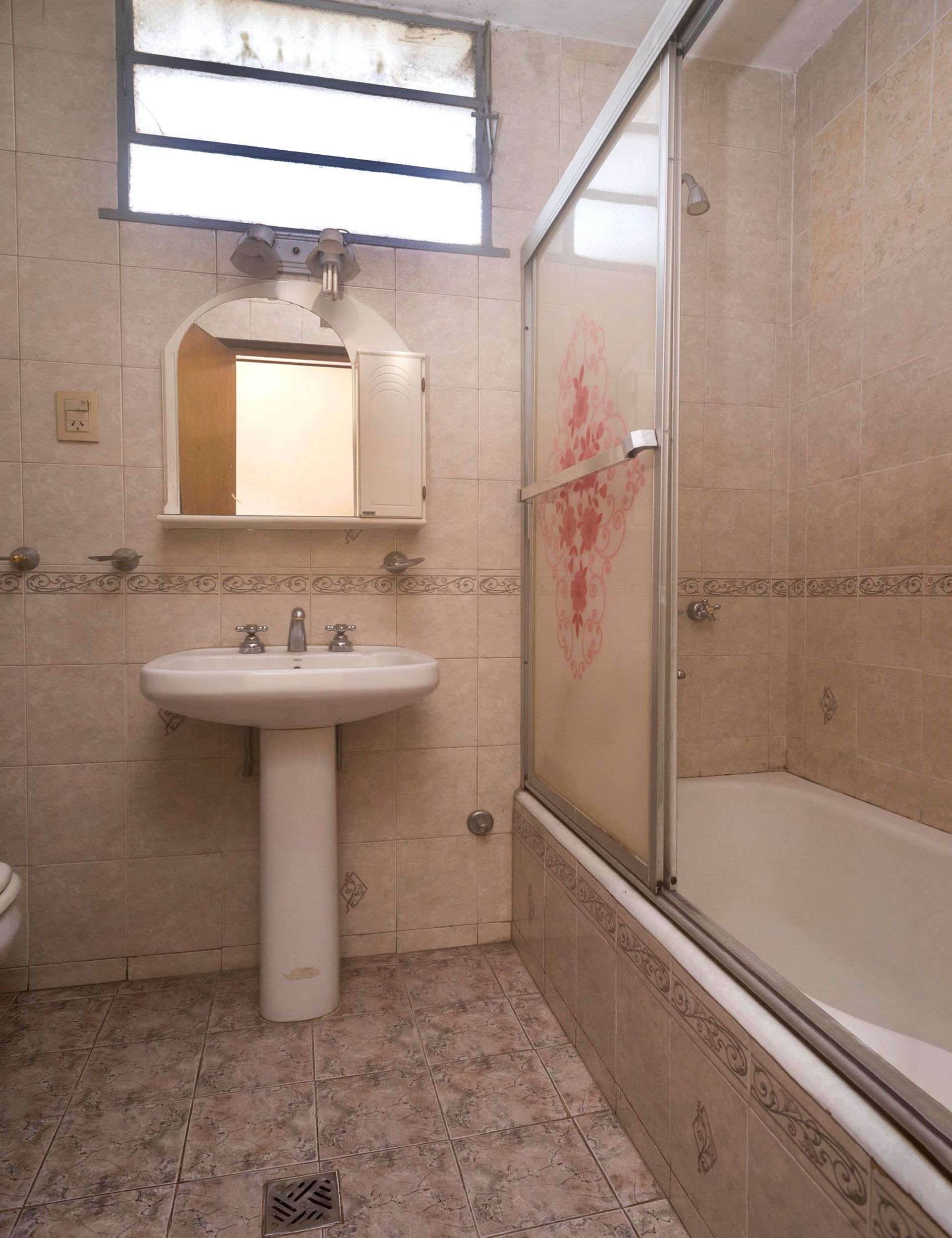 CASA 5 DORMITORIOS VENTA MACROCENTRO EN ESQUINA — foto 13