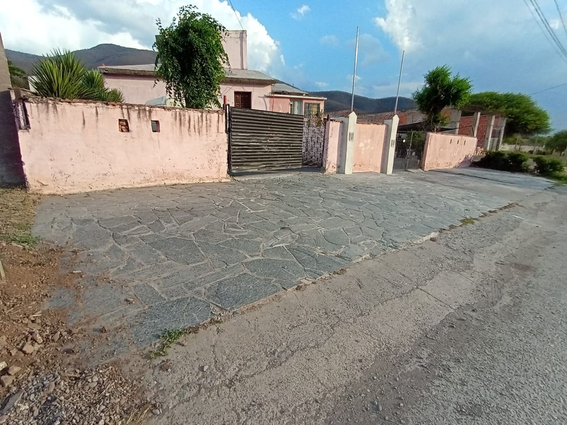 TERRENO VENTA ACCESO A SALTA DUEÑO FINANCIA - 12