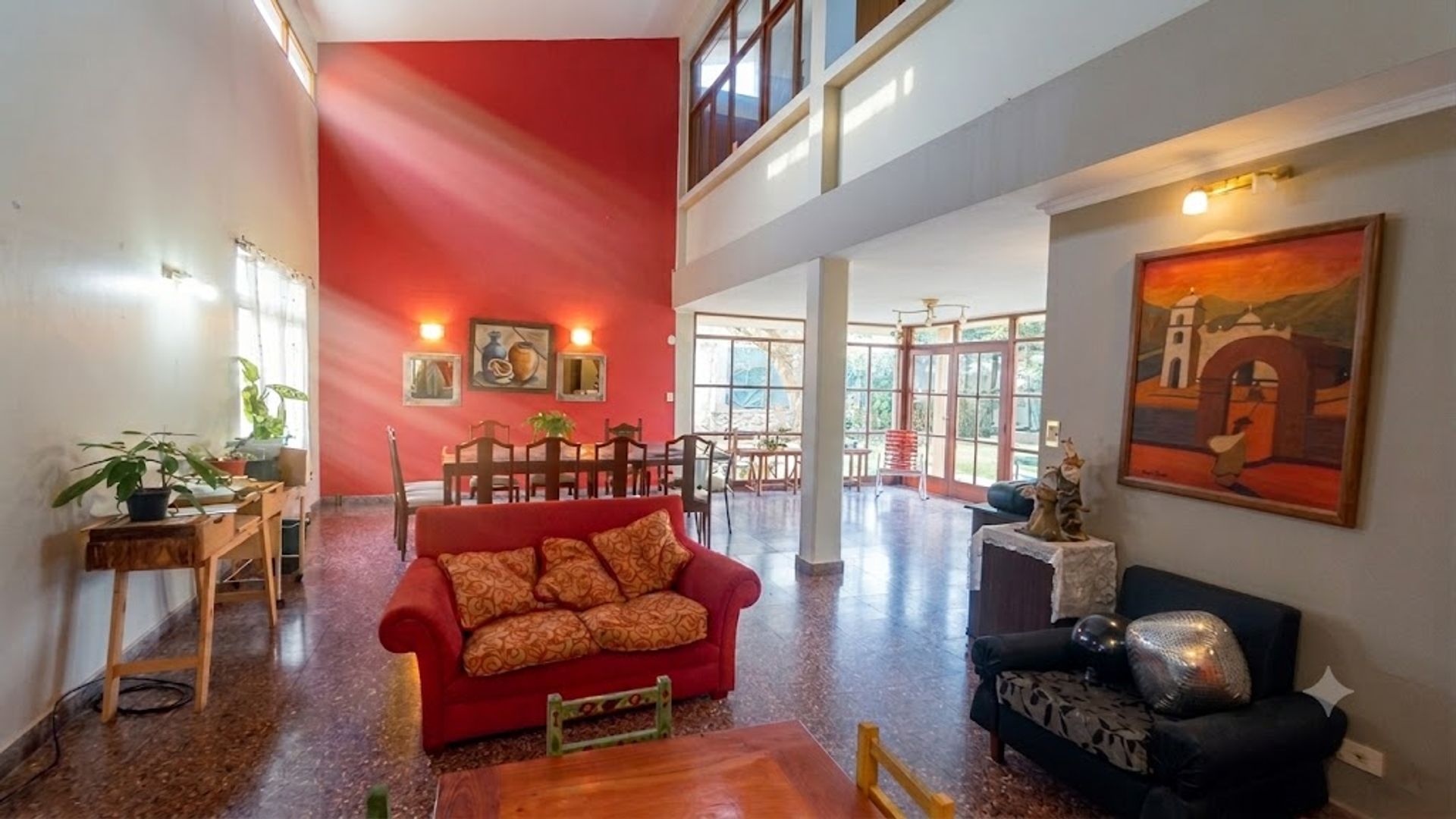 CASA CON PILETA GRAND BOURG 6 DORM - TOMA PERMUTA — foto 2