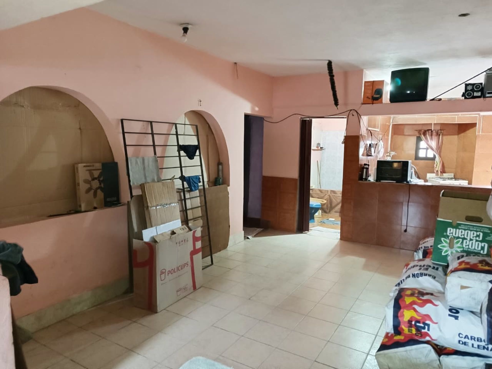 CASA VENTA ACCESO A SALTA DUEÑO FINANCIA - 2