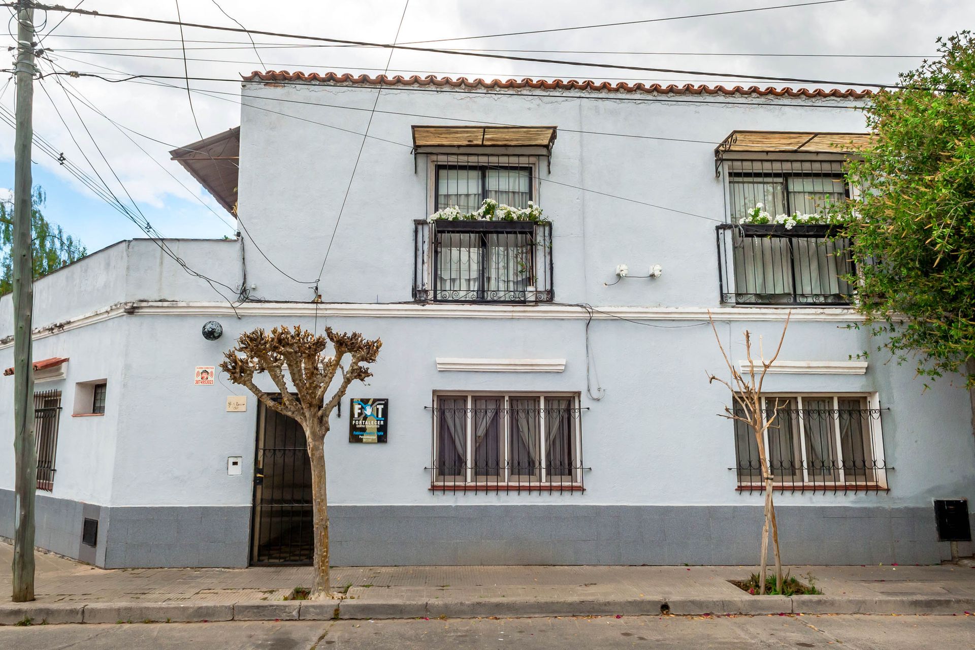 VENTA CASA CON DEPTO ZONA PLAZA ALVARADO - 24