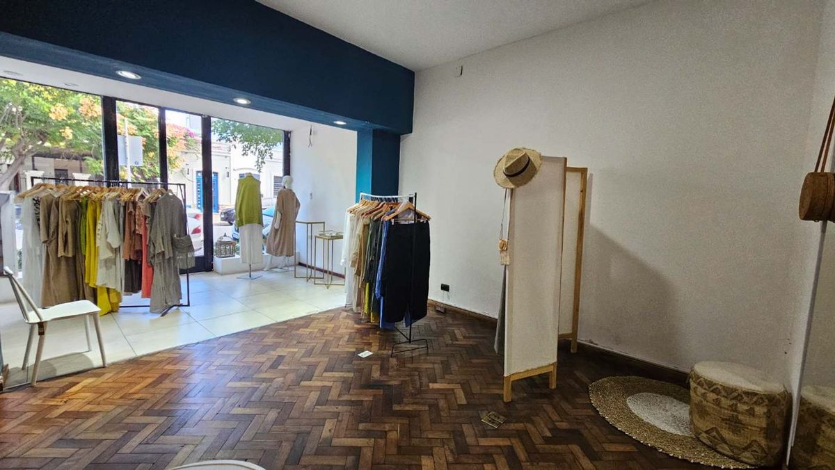 CASA VENTA ZONA SHOPPING INVERSION - 5