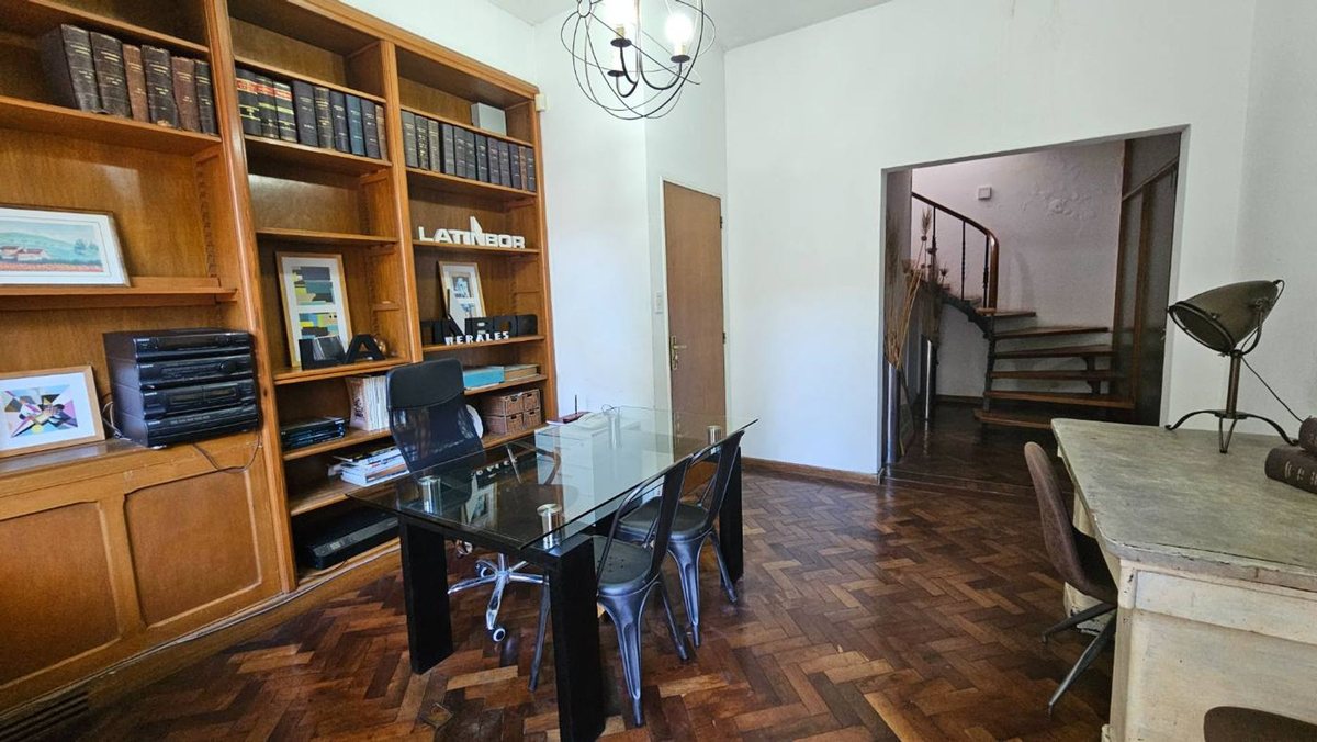 CASA VENTA ZONA SHOPPING INVERSION - 6