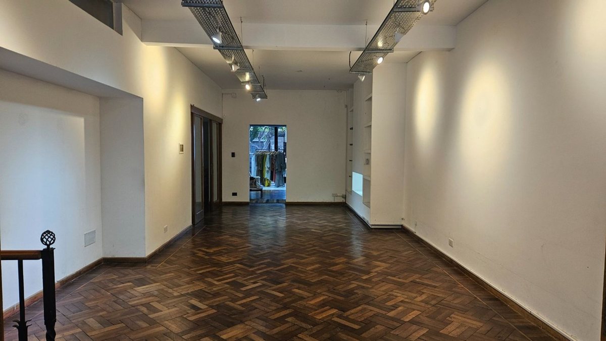 CASA VENTA ZONA SHOPPING INVERSION - 10