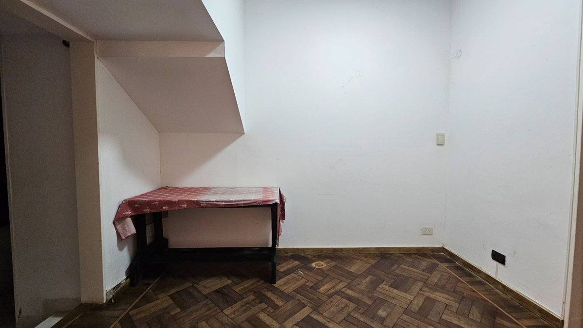 CASA VENTA ZONA SHOPPING INVERSION - 18