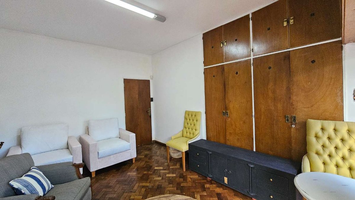 CASA VENTA ZONA SHOPPING INVERSION - 26