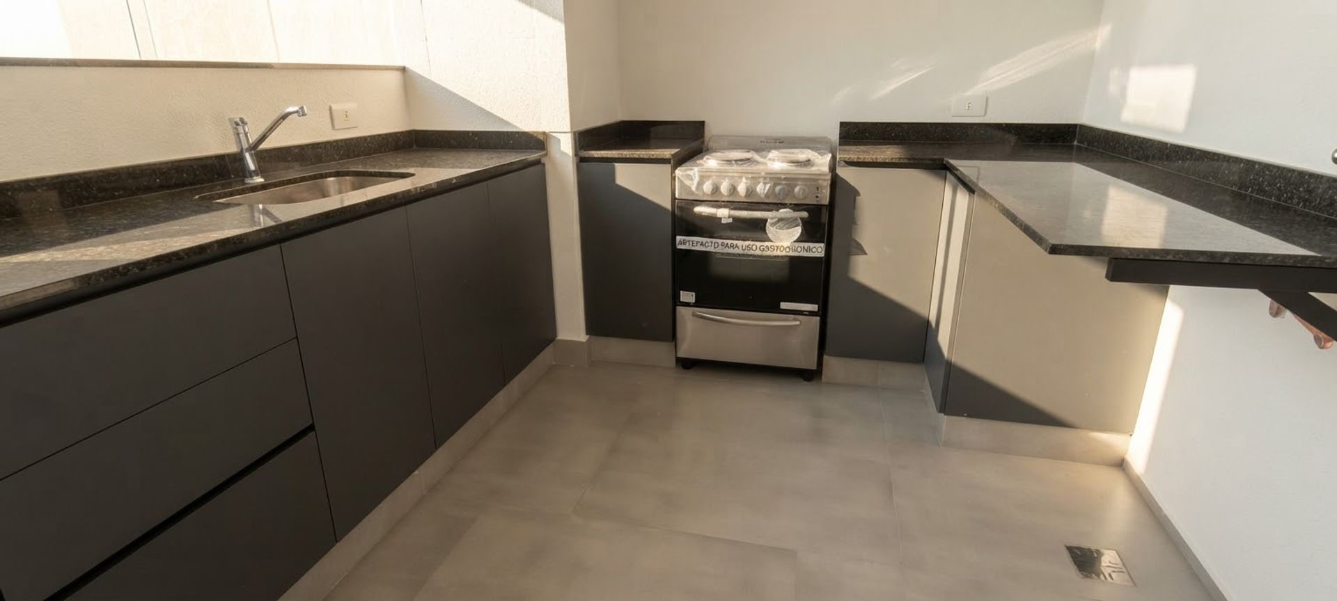 DEPTO 2 DORM VENTA PILETA Y COCHERA ZONA SHOPPING — foto 3
