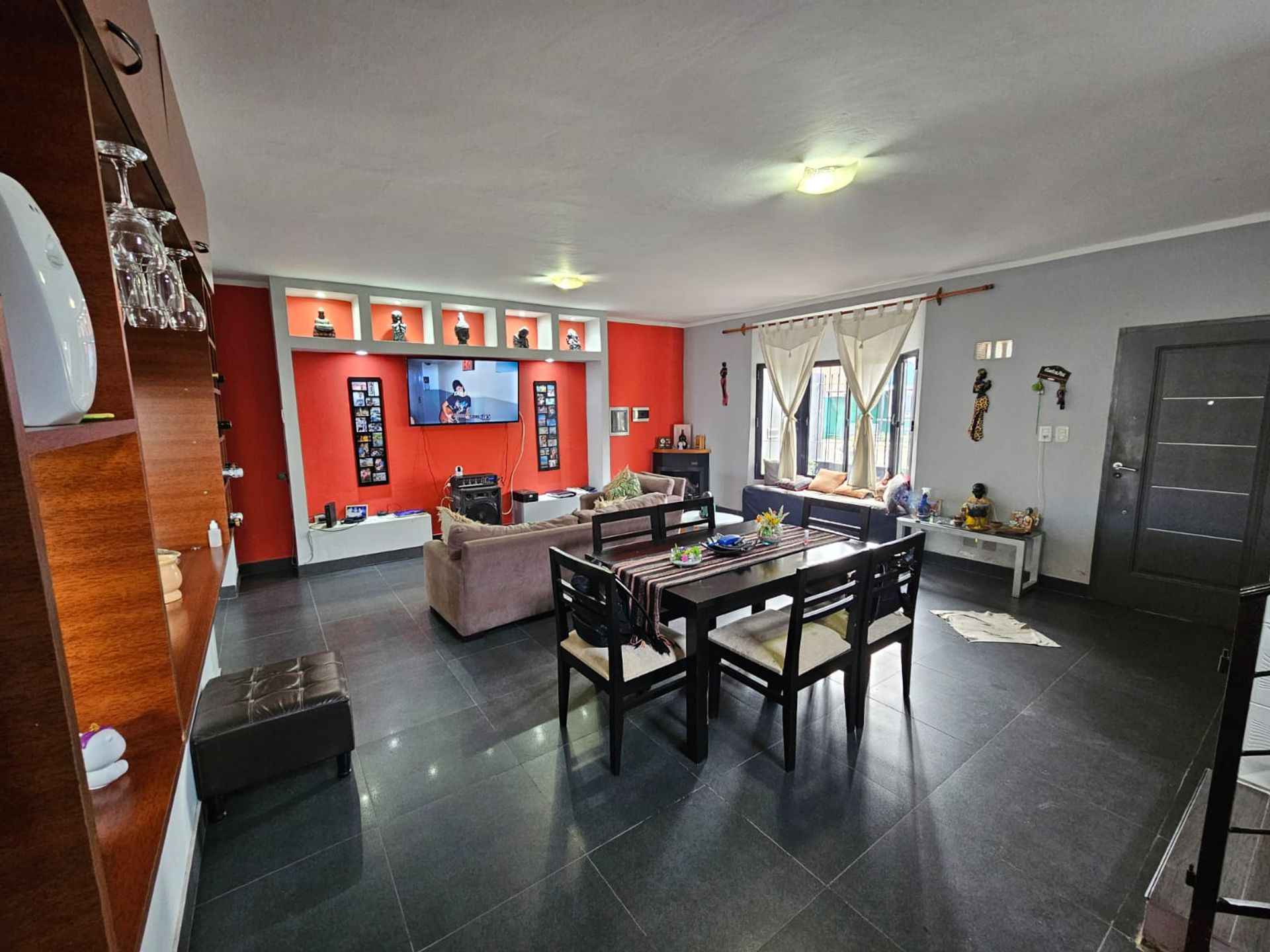 CASA CON PILETA VENTA 2 DORMITORIOS ZONA SUR — foto 5