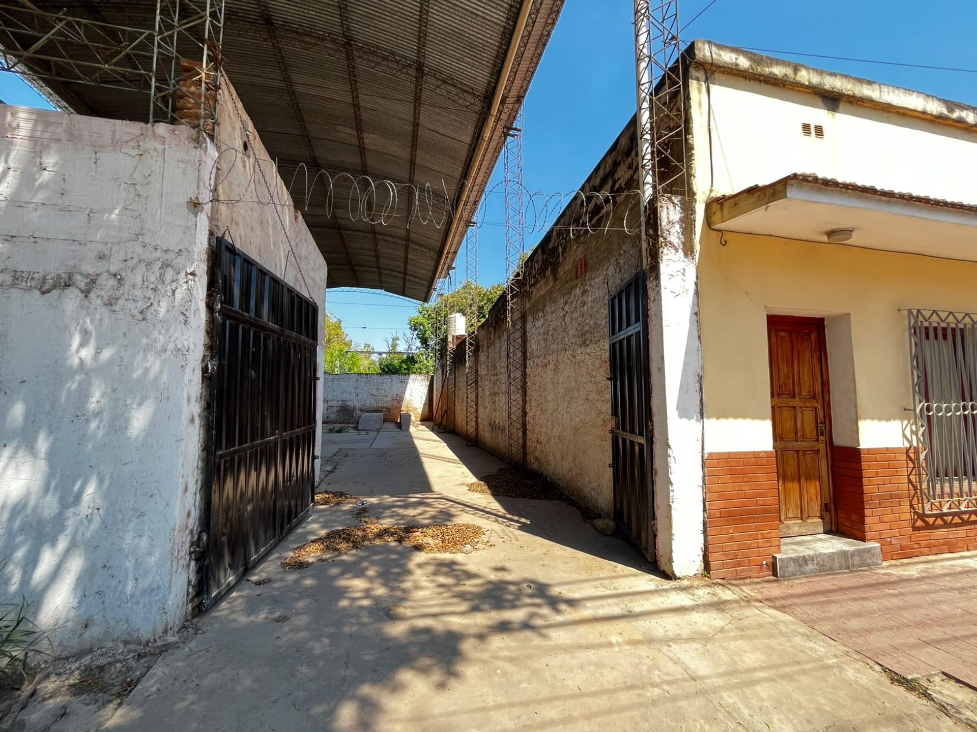 GALPON EN VENTA EN TARTAGAL DE 230 M2 - 3