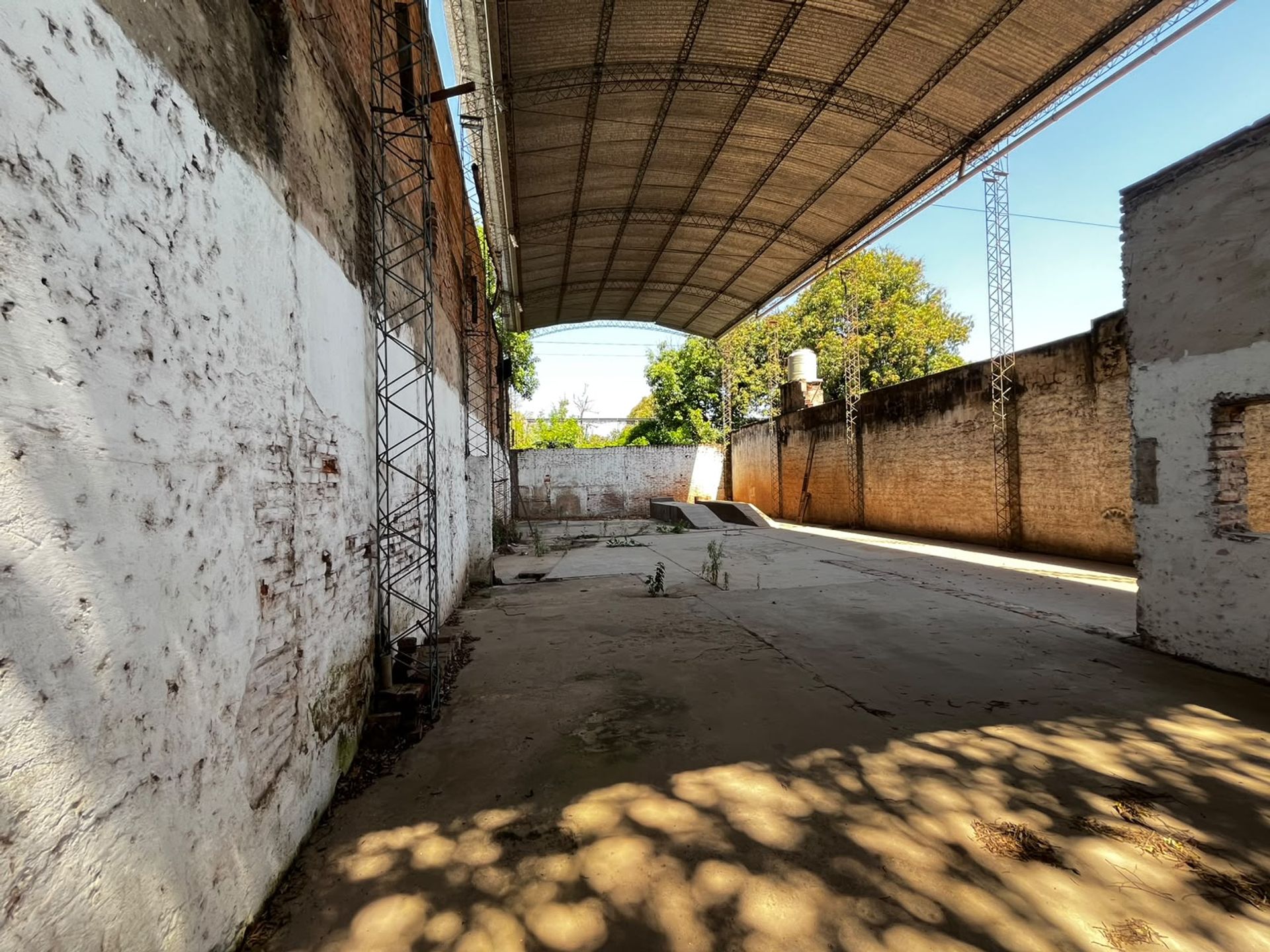 GALPON EN VENTA EN TARTAGAL DE 230 M2 - 6