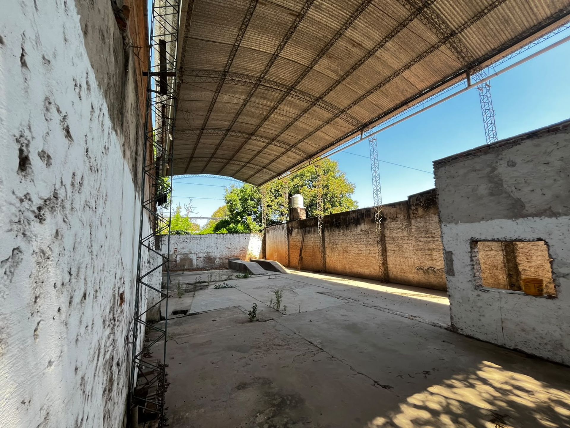 GALPON EN VENTA EN TARTAGAL DE 230 M2 - 15