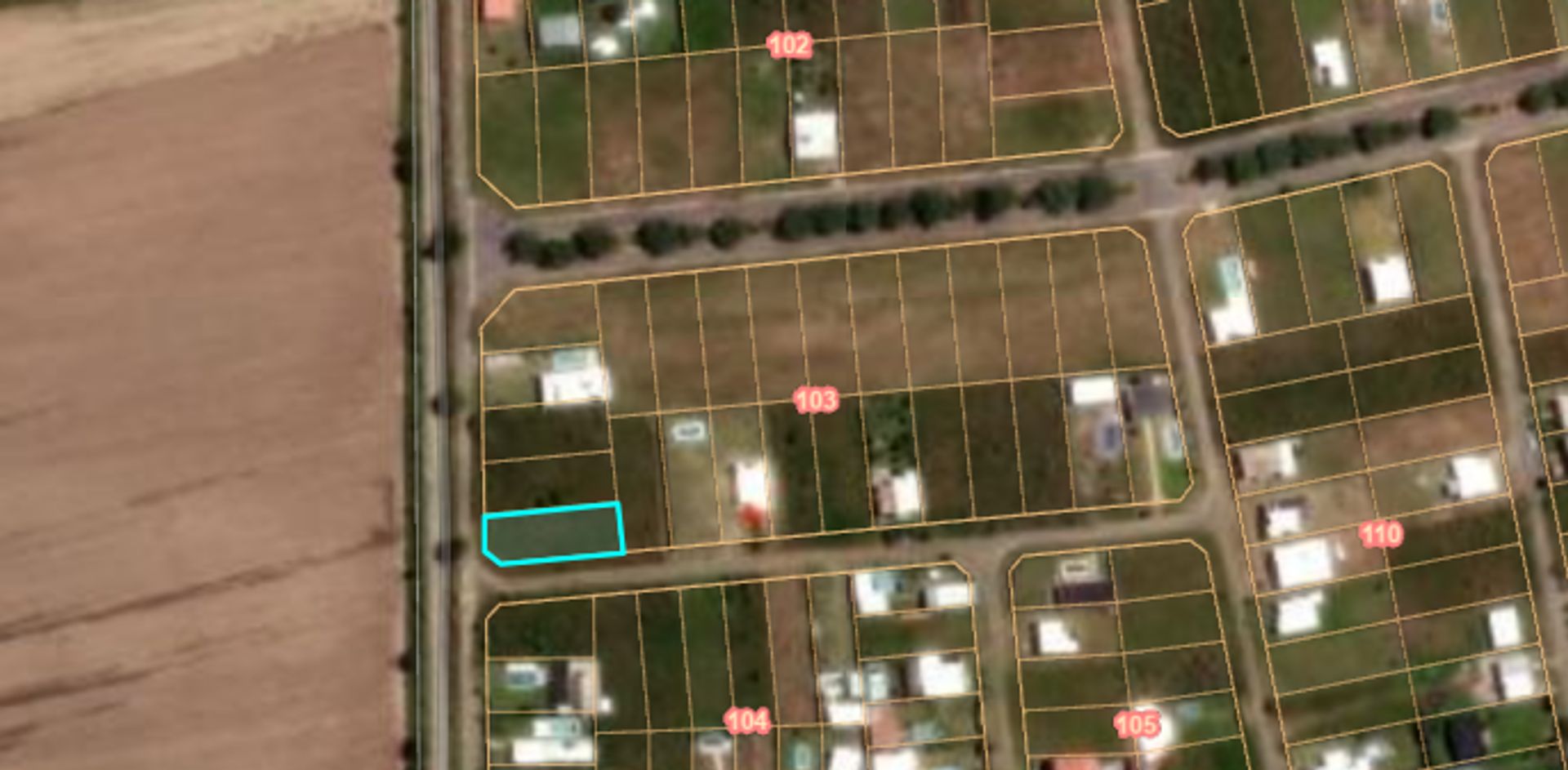 TERRENO 586 M2 EN VENTA RETOÑOS DE COLON - RUTA 24 - 2