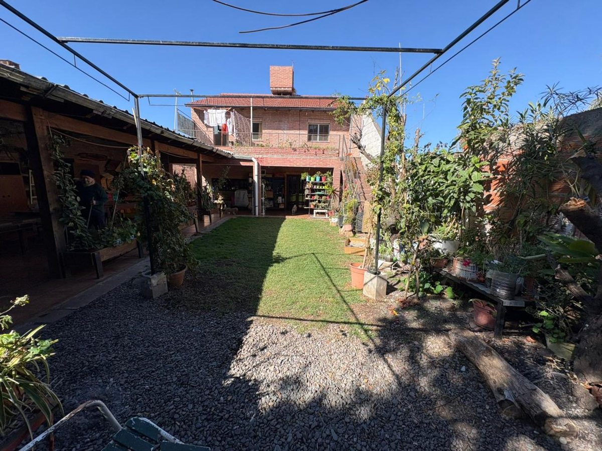 CASA VENTA GRAND BOURG PERMUTA Y FINANCIAMIENTO — foto 3