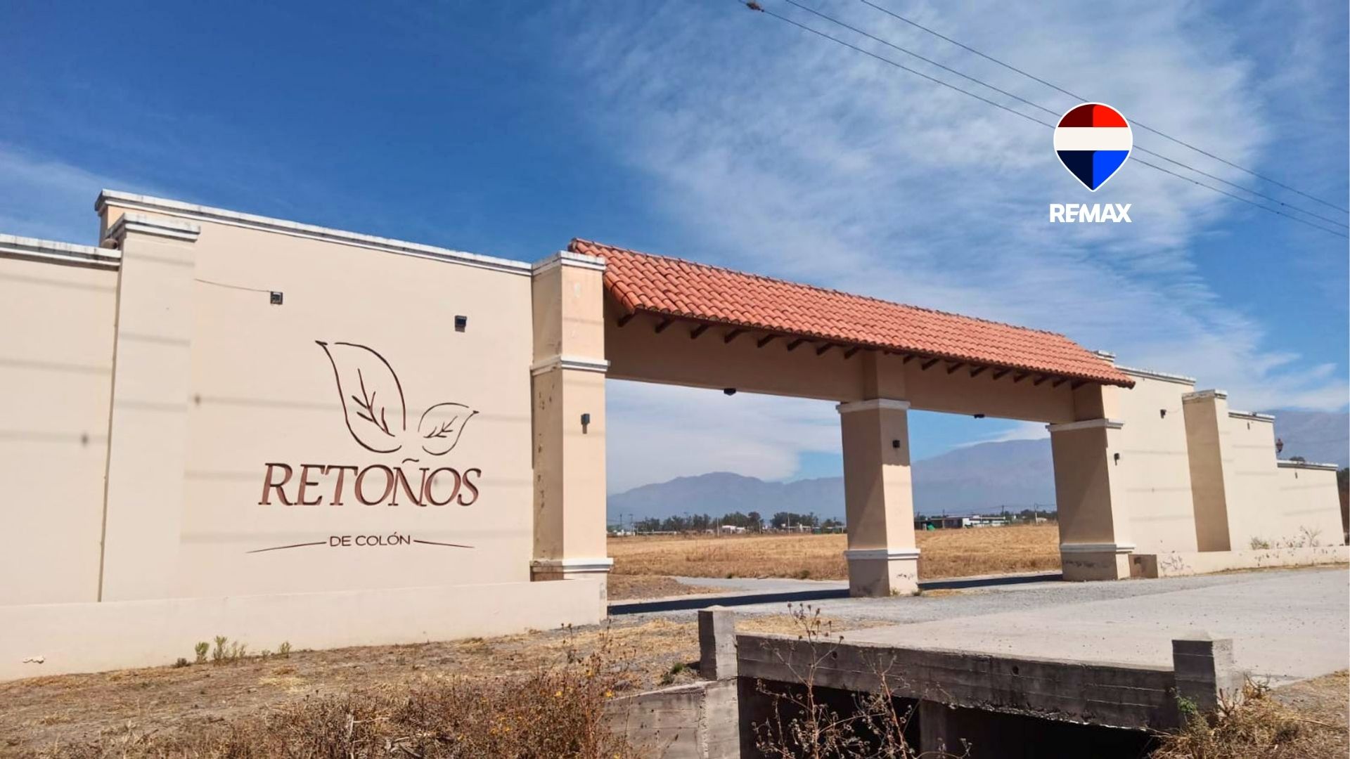 TERRENO EN VENTA RETOÑOS DE COLON RUTA 24 600M2 - 1