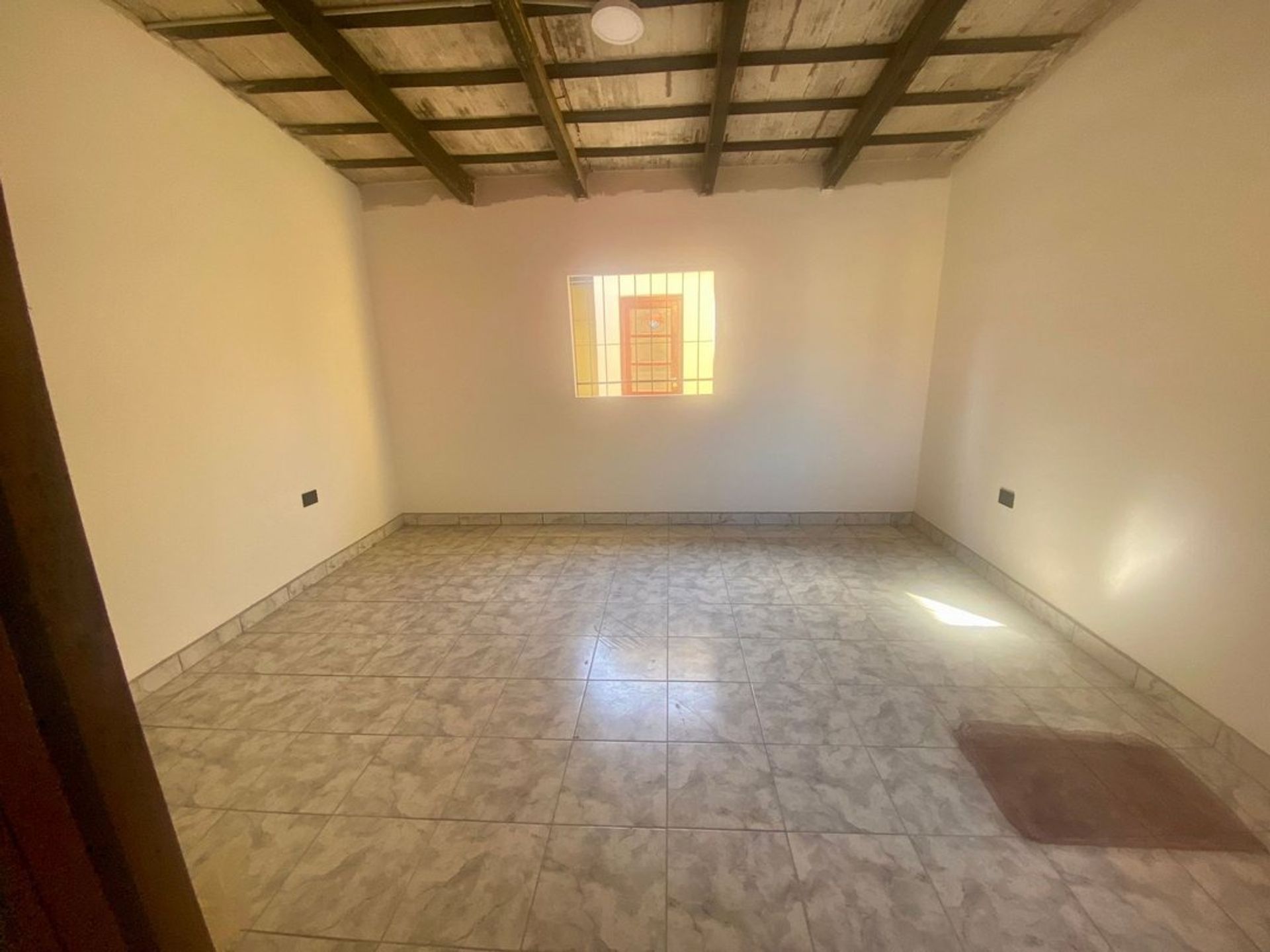 CASA VENTA REAFACCIONA 2 DORMITORIOS APTO CRÉDITO - 4