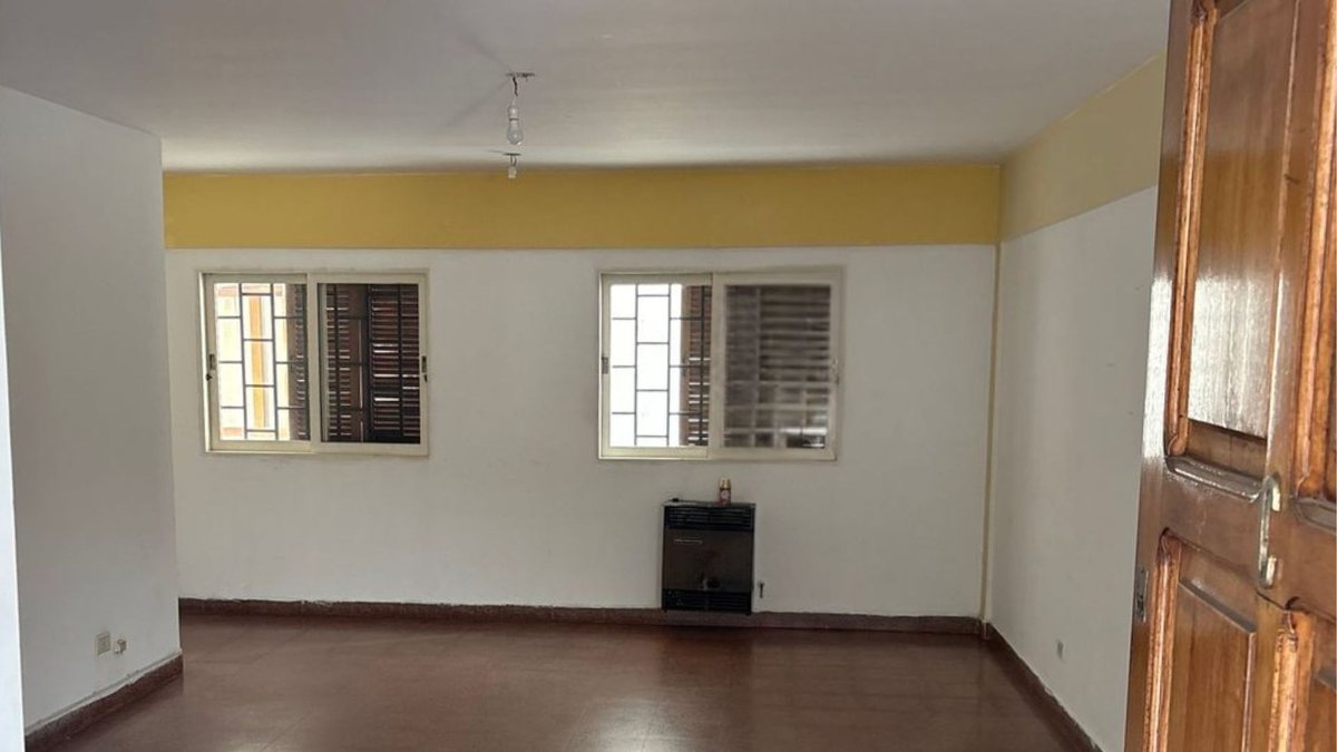 DEPARTAMENTO AMPLIO VENTA CENTRO 3 DORMITORIOS - 2