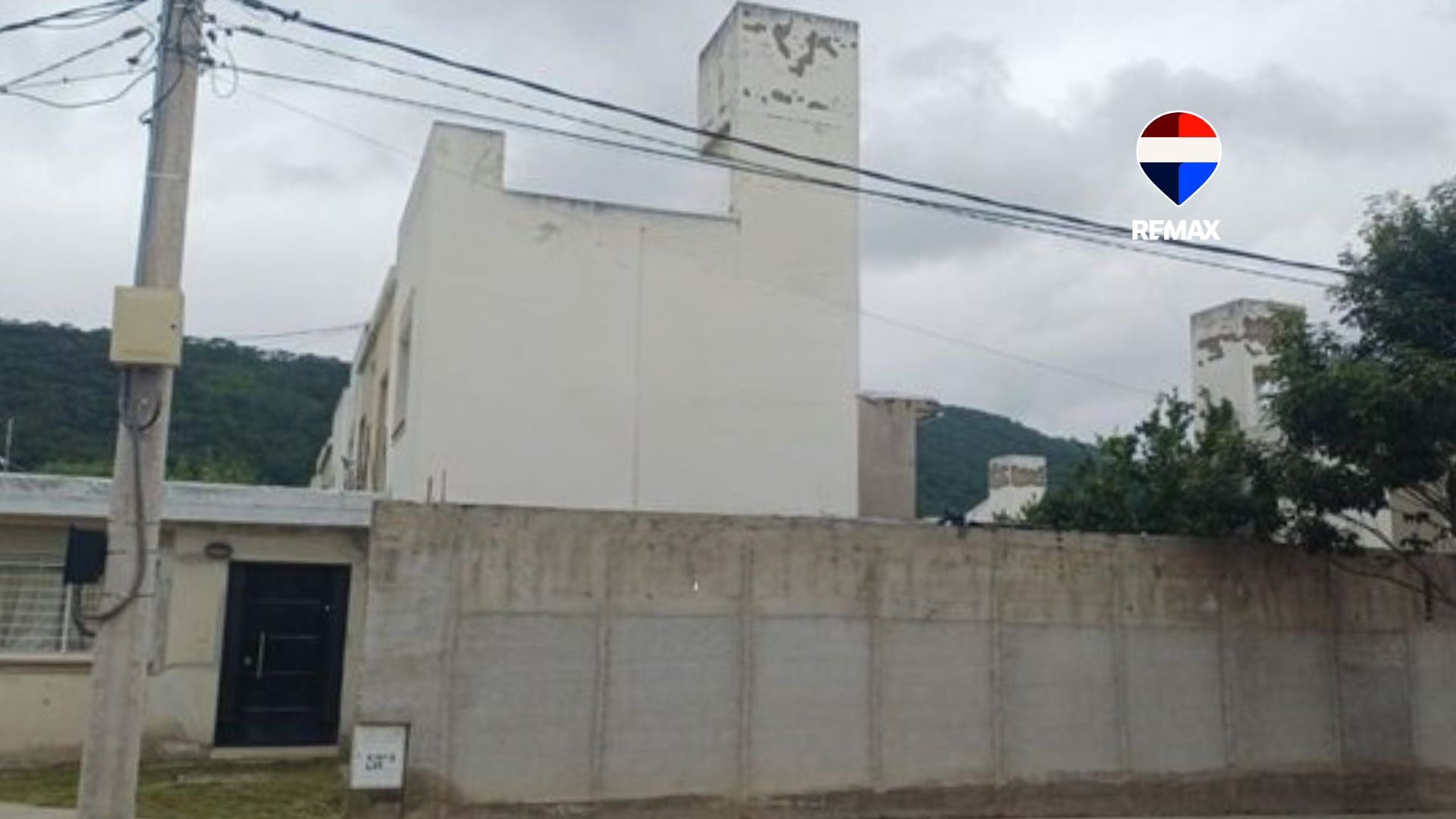 CASA VENTA BARRIO CHACHAPOYAS ZONA NORTE 2 DORM - 1
